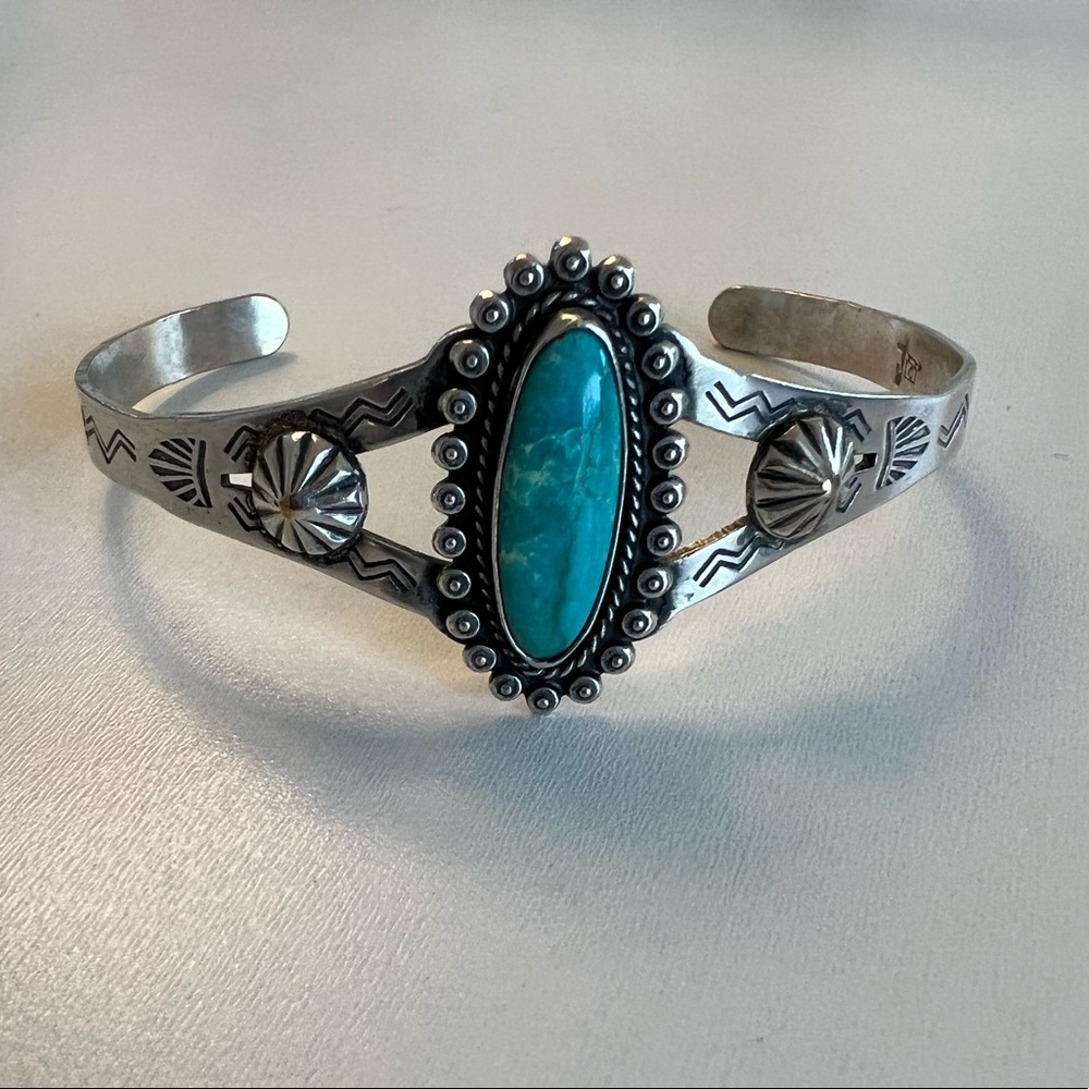 Sterling silver turquoise bracelet